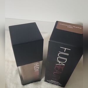 HUDA BEAUTY #faux Filter Chocolate Truffle Foundation